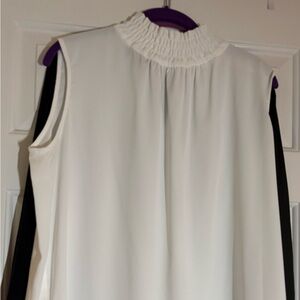 Ming Wang White Sleeveless Top